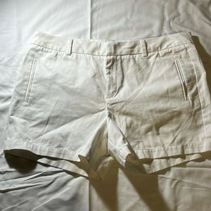 Stylus Twill Short (3 3/4 in)-  White